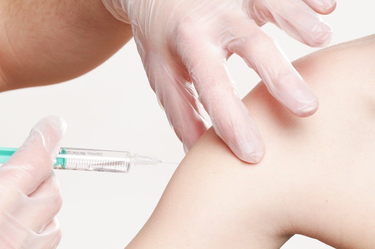 Se faire vacciner ou se faire licencier ?